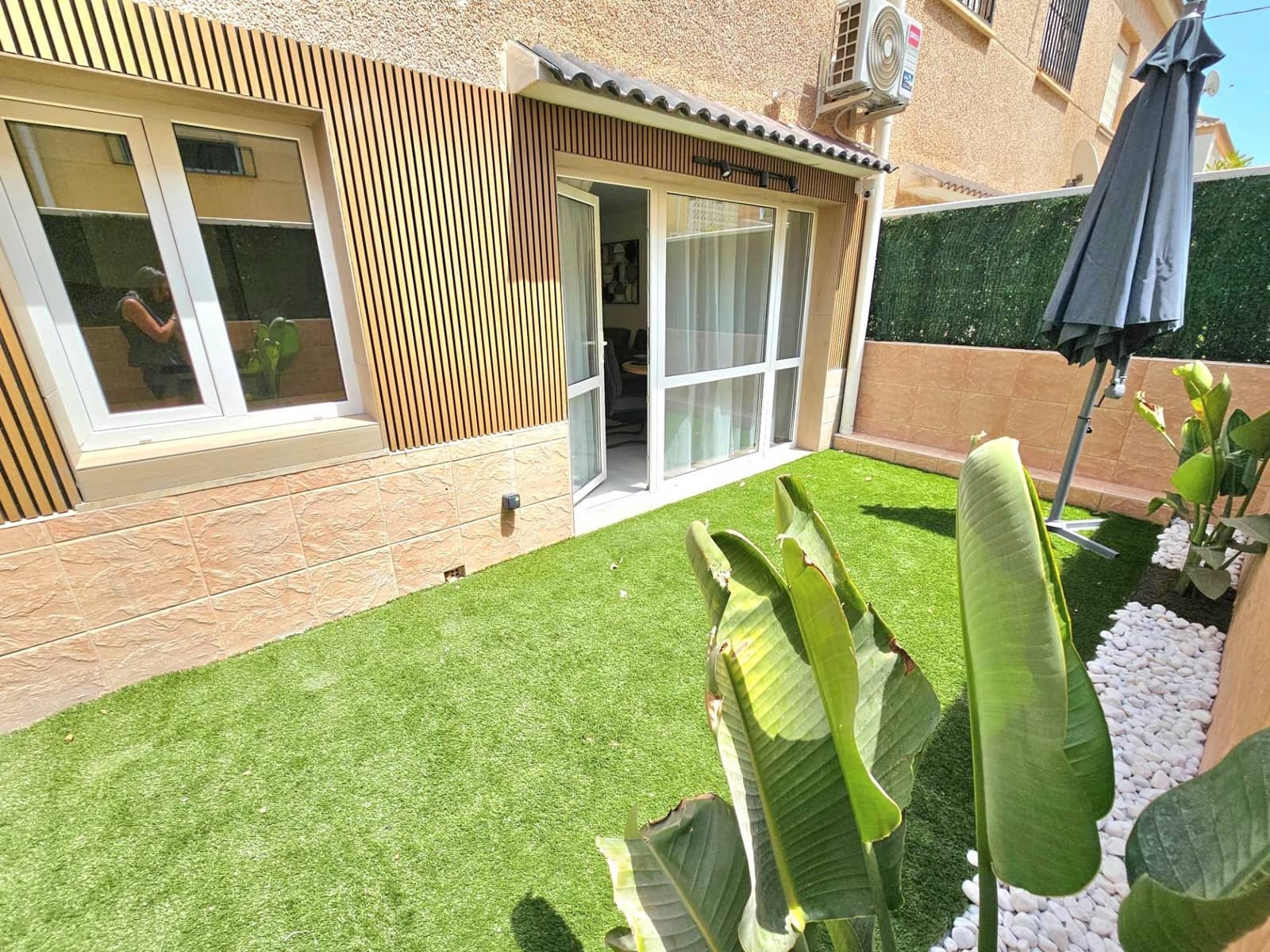 Pareado de 3 habitaciones en Torrevieja en venta - 334.900 € (Ref: 10005067)