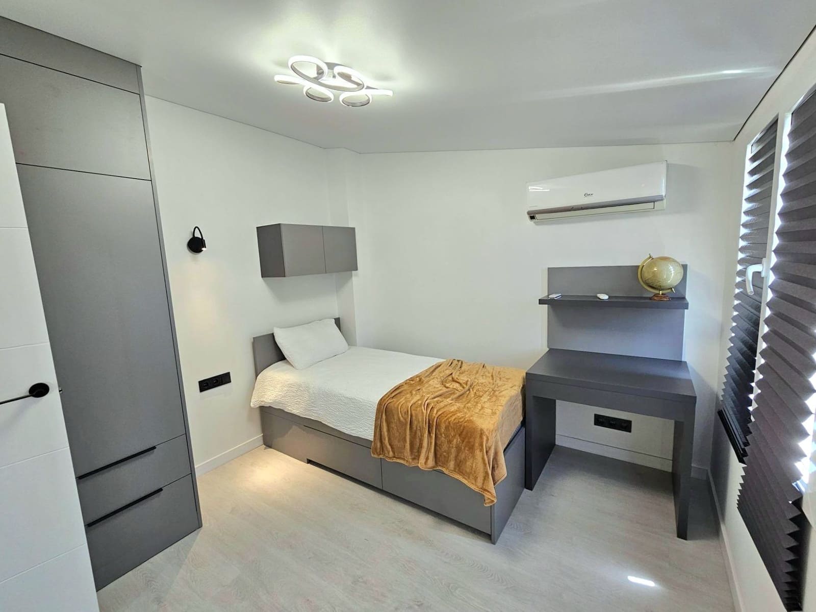 Pareado de 3 habitaciones en Torrevieja en venta - 334.900 € (Ref: 10005067)
