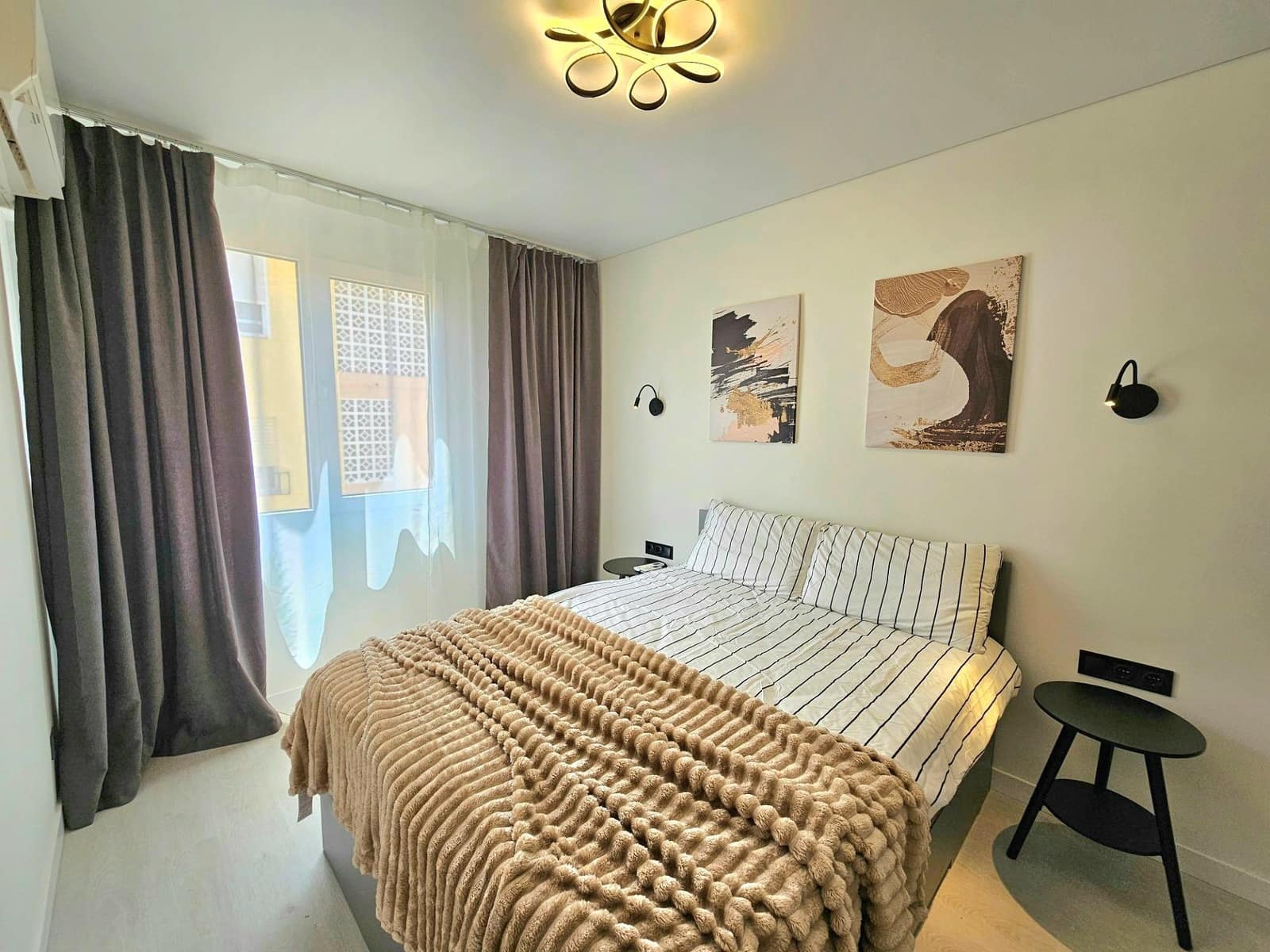 Pareado de 3 habitaciones en Torrevieja en venta - 334.900 € (Ref: 10005067)