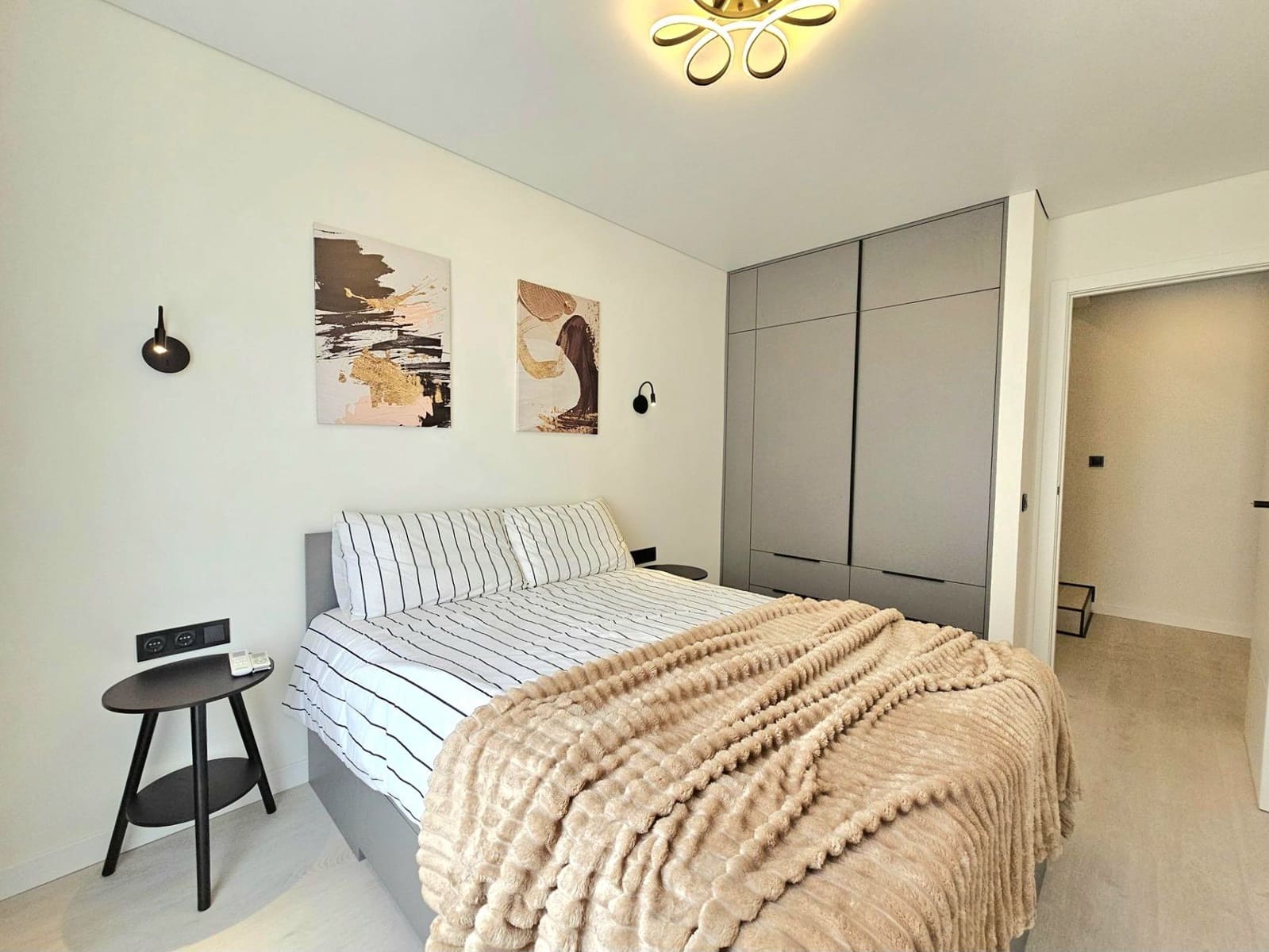 Pareado de 3 habitaciones en Torrevieja en venta - 334.900 € (Ref: 10005067)