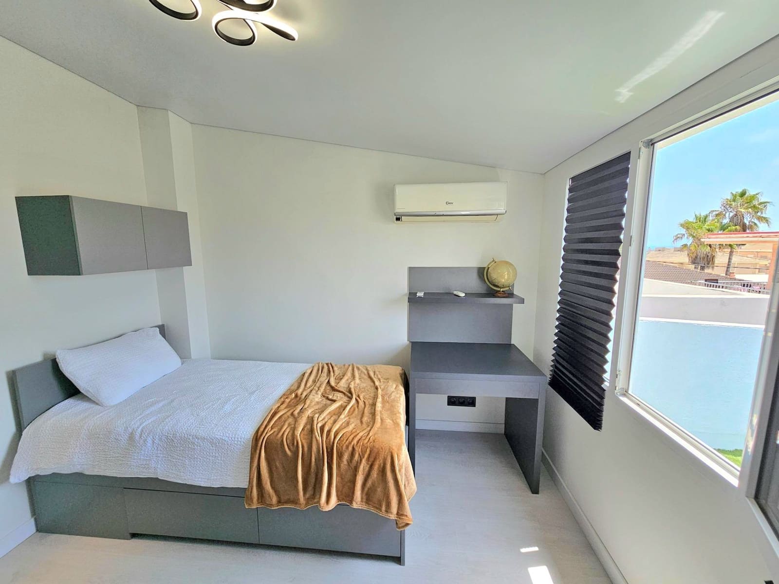 Pareado de 3 habitaciones en Torrevieja en venta - 334.900 € (Ref: 10005067)
