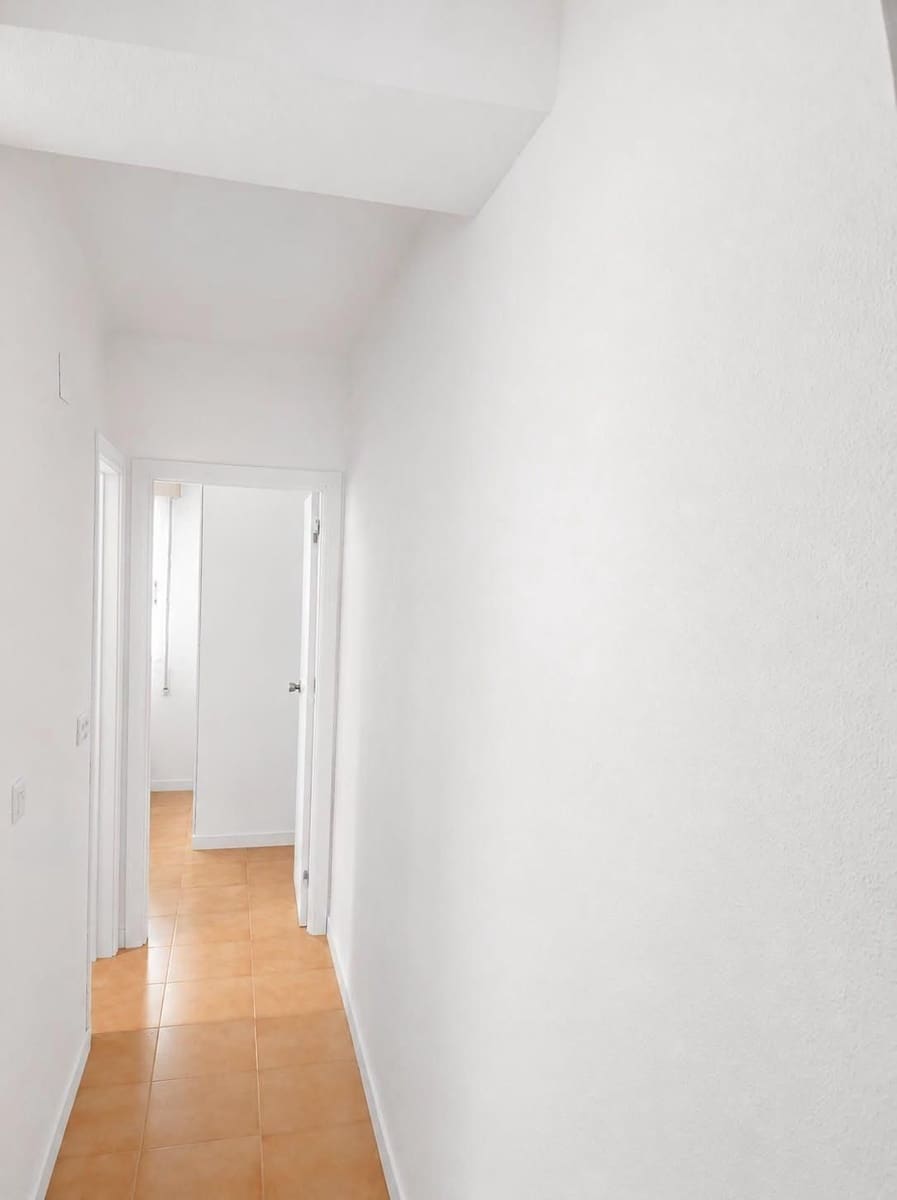 1 slaapkamer Appartement te koop in Torrevieja - € 89.900 (Ref: 10005069)
