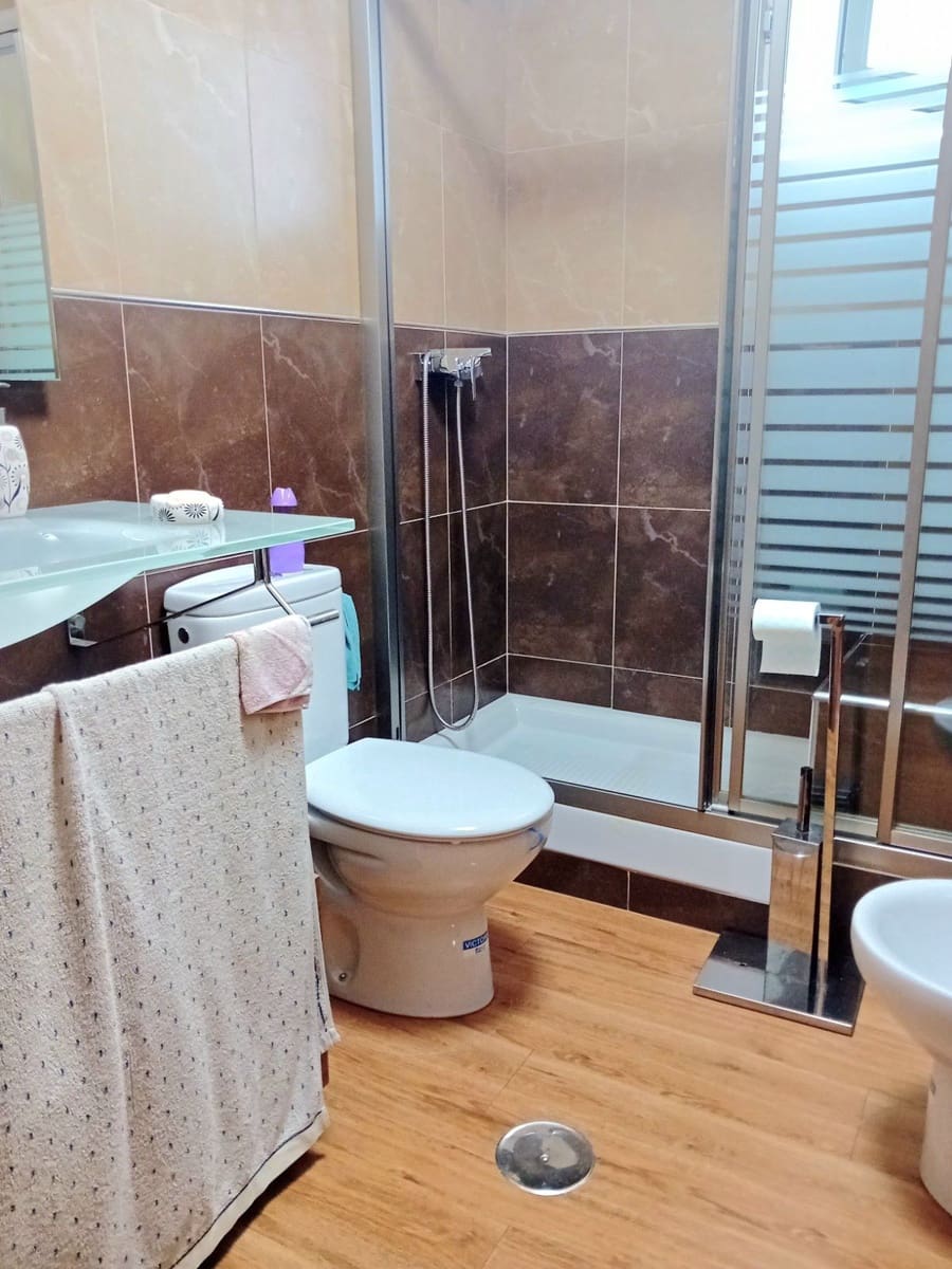 3 quarto Penthouse para venda em Torrevieja com garagem - 314 900 € (Ref: 10005075)
