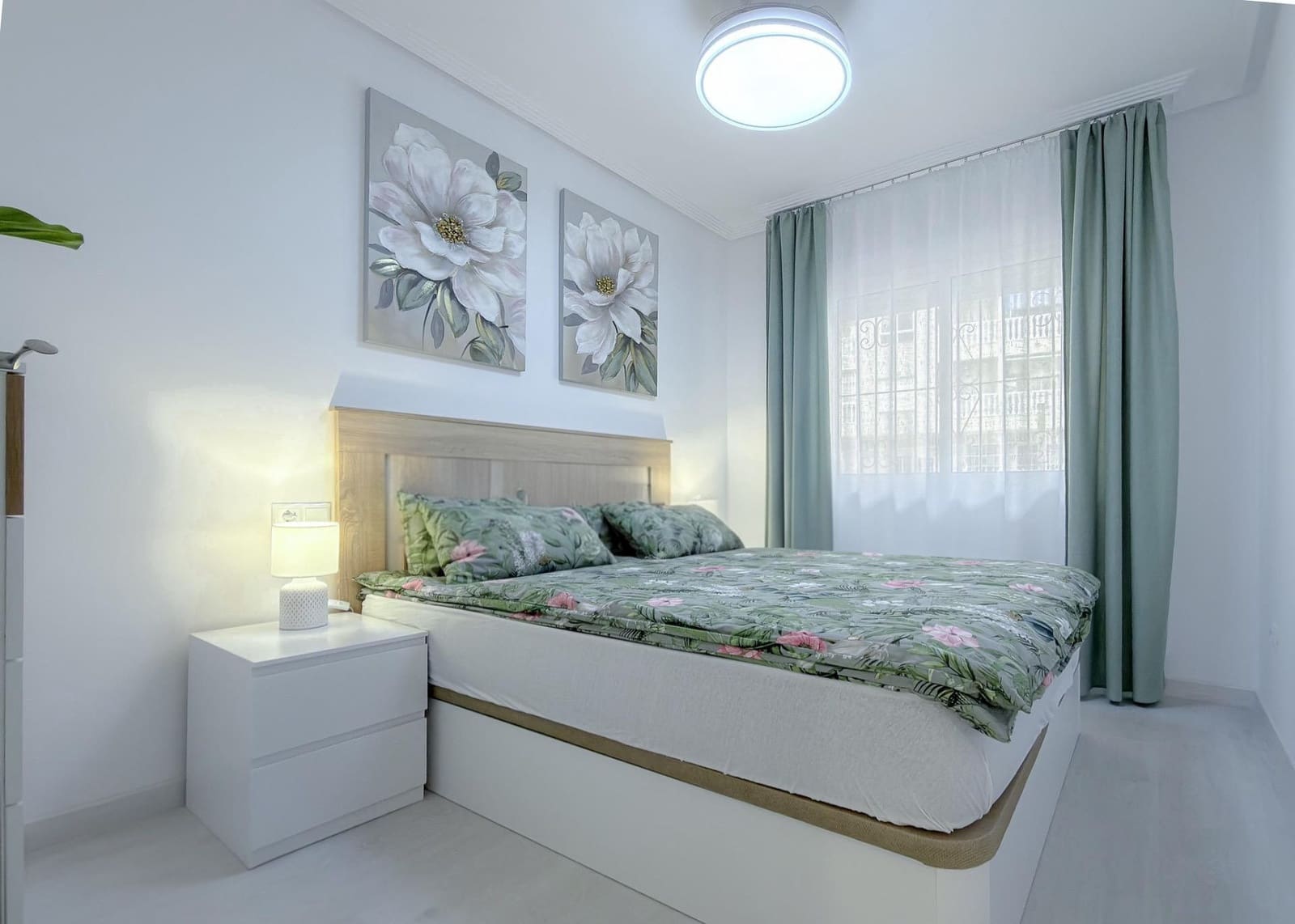 1 soveværelse Lejlighed til salg i Torrevieja med swimmingpool - € 126.500 (Ref: 10005076)