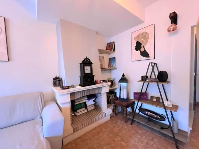 3 soveværelse Semi-Rækkehus til salg i Los Almendros (Orihuela Costa), Orihuela med swimmingpool garage - € 285.000 (Ref: 10005077)