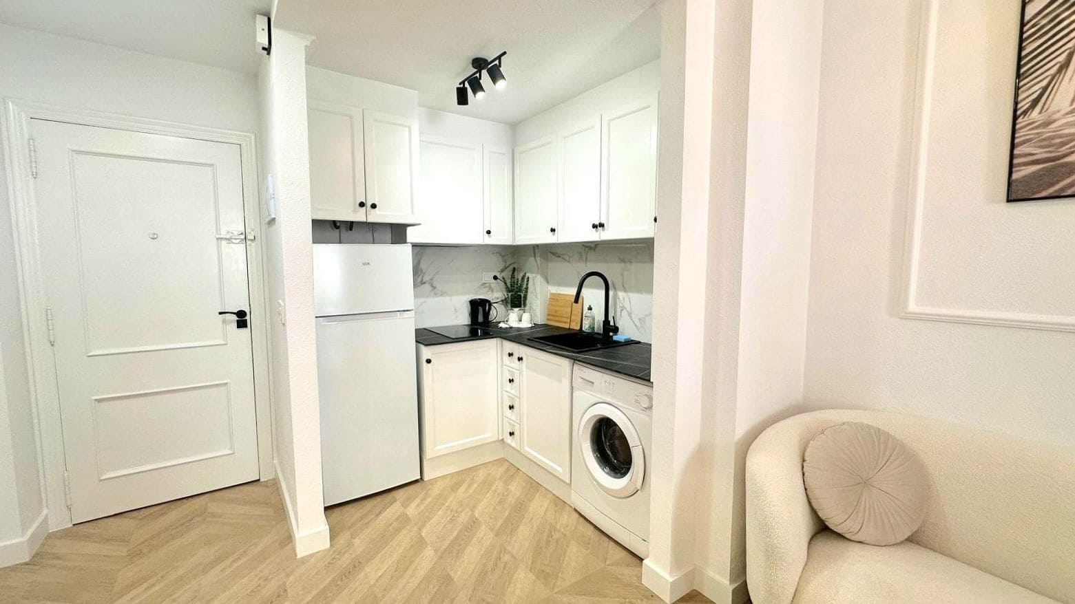 2 makuuhuone Huoneisto myytävänä paikassa Torrevieja mukana uima-altaan - 164 900 € (Ref: 10005078)