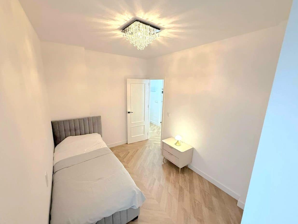 2 makuuhuone Huoneisto myytävänä paikassa Torrevieja mukana uima-altaan - 164 900 € (Ref: 10005078)