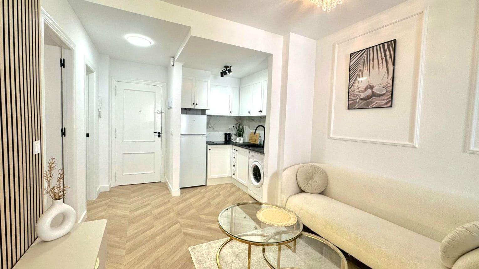 2 makuuhuone Huoneisto myytävänä paikassa Torrevieja mukana uima-altaan - 164 900 € (Ref: 10005078)