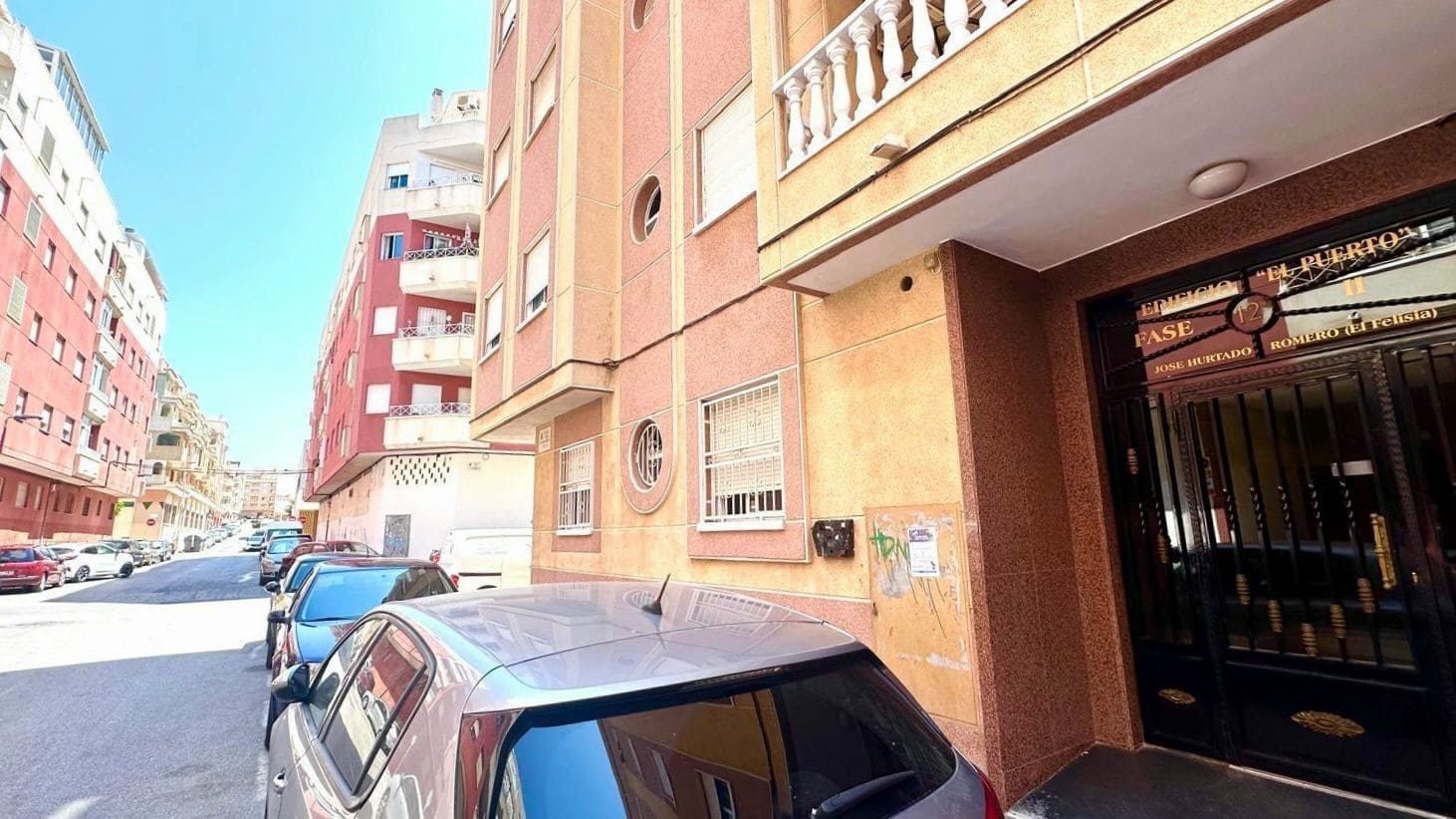 2 makuuhuone Huoneisto myytävänä paikassa Torrevieja mukana uima-altaan - 164 900 € (Ref: 10005078)