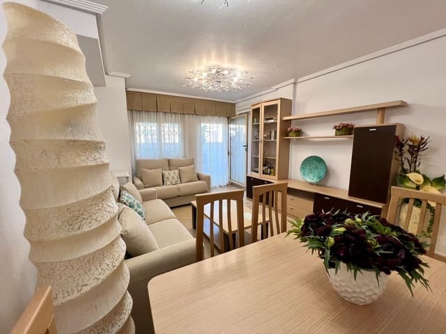 Ático de 4 habitaciones en Zona Pueblo, Guardamar del Segura en venta con garaje - 299.000 € (Ref: 10005079)
