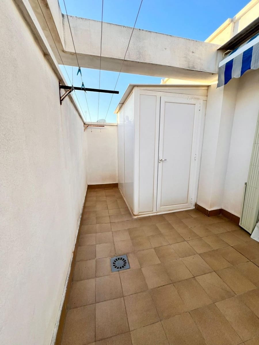 Ático de 4 habitaciones en Guardamar del Segura en venta con garaje - 299.000 € (Ref: 10005079)