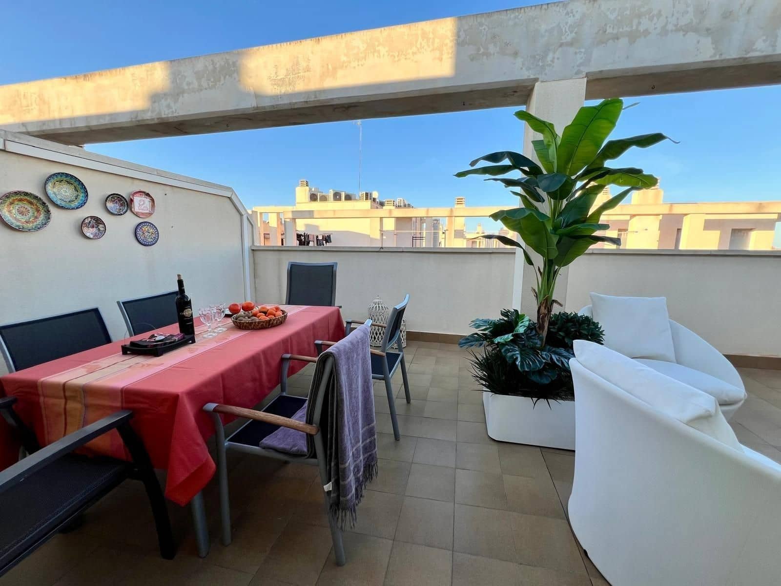 Ático de 4 habitaciones en Guardamar del Segura en venta con garaje - 299.000 € (Ref: 10005079)