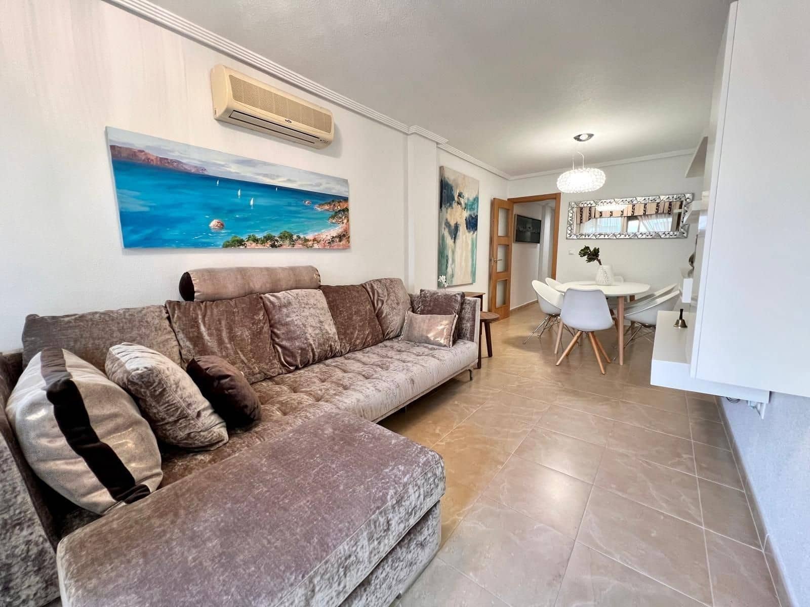 Ático de 4 habitaciones en Guardamar del Segura en venta con garaje - 299.000 € (Ref: 10005079)