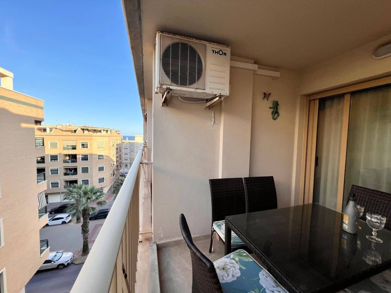 Ático de 4 habitaciones en Guardamar del Segura en venta con garaje - 299.000 € (Ref: 10005079)