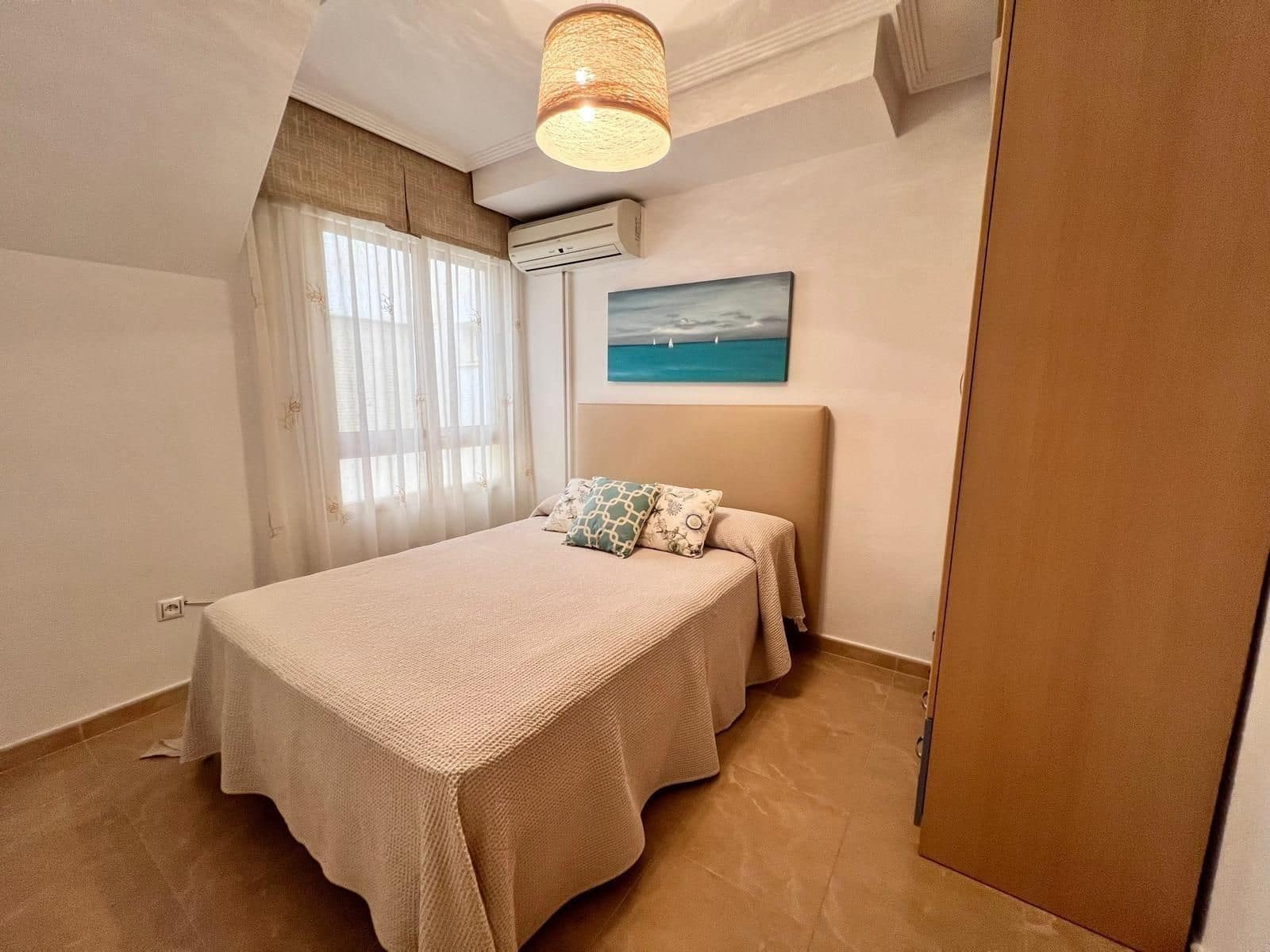 Ático de 4 habitaciones en Guardamar del Segura en venta con garaje - 299.000 € (Ref: 10005079)