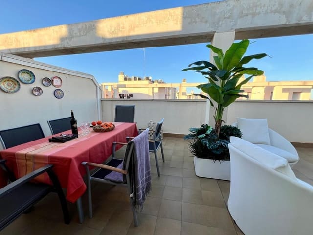 Ático de 4 habitaciones en Zona Pueblo, Guardamar del Segura en venta con garaje - 299.000 € (Ref: 10005079)