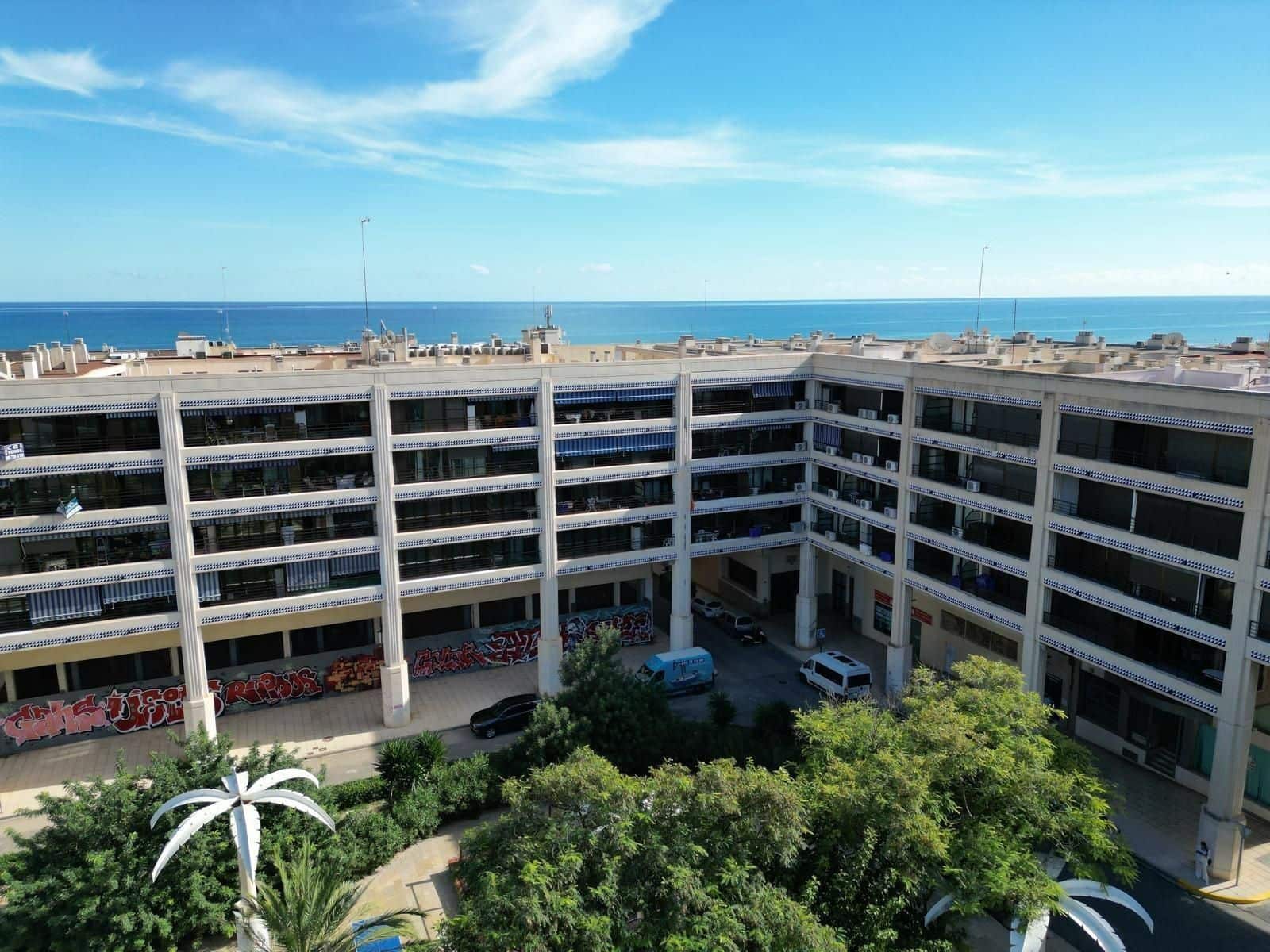 Ático de 4 habitaciones en Guardamar del Segura en venta con garaje - 299.000 € (Ref: 10005079)