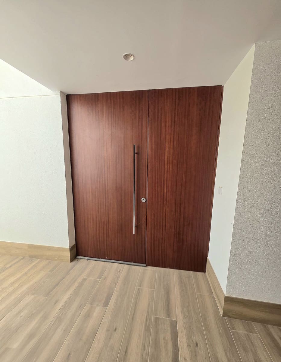 Chalet de 3 habitaciones en Monforte del Cid en venta con piscina garaje - 795.000 € (Ref: 10005080)