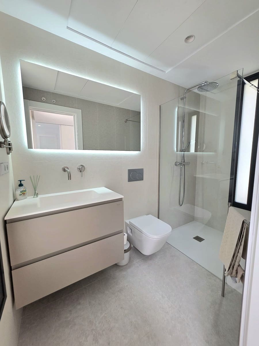 Chalet de 3 habitaciones en Monforte del Cid en venta con piscina garaje - 795.000 € (Ref: 10005080)