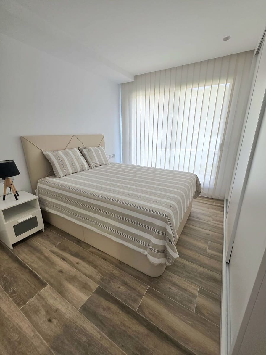 Chalet de 3 habitaciones en Monforte del Cid en venta con piscina garaje - 795.000 € (Ref: 10005080)