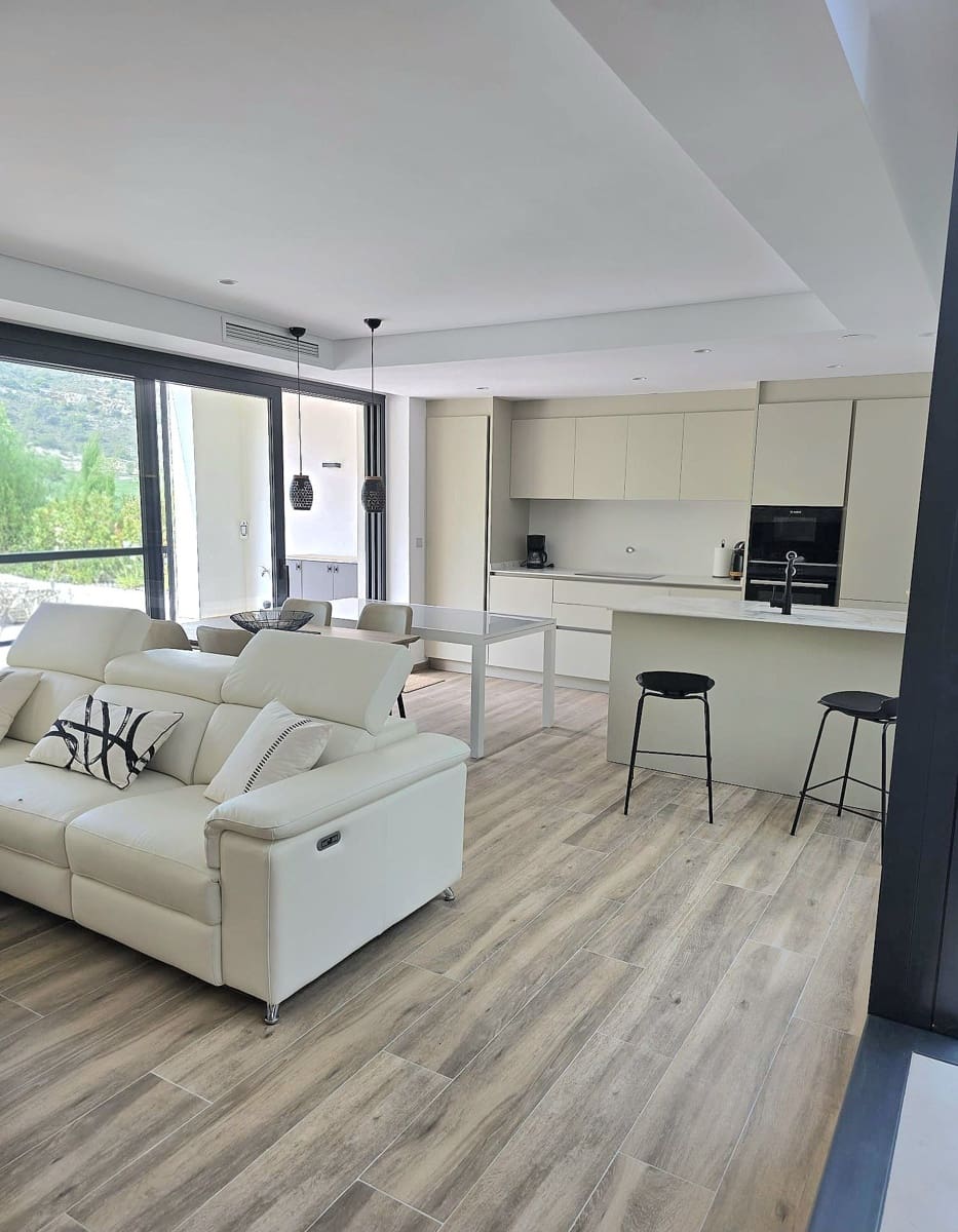 Chalet de 3 habitaciones en Monforte del Cid en venta con piscina garaje - 795.000 € (Ref: 10005080)