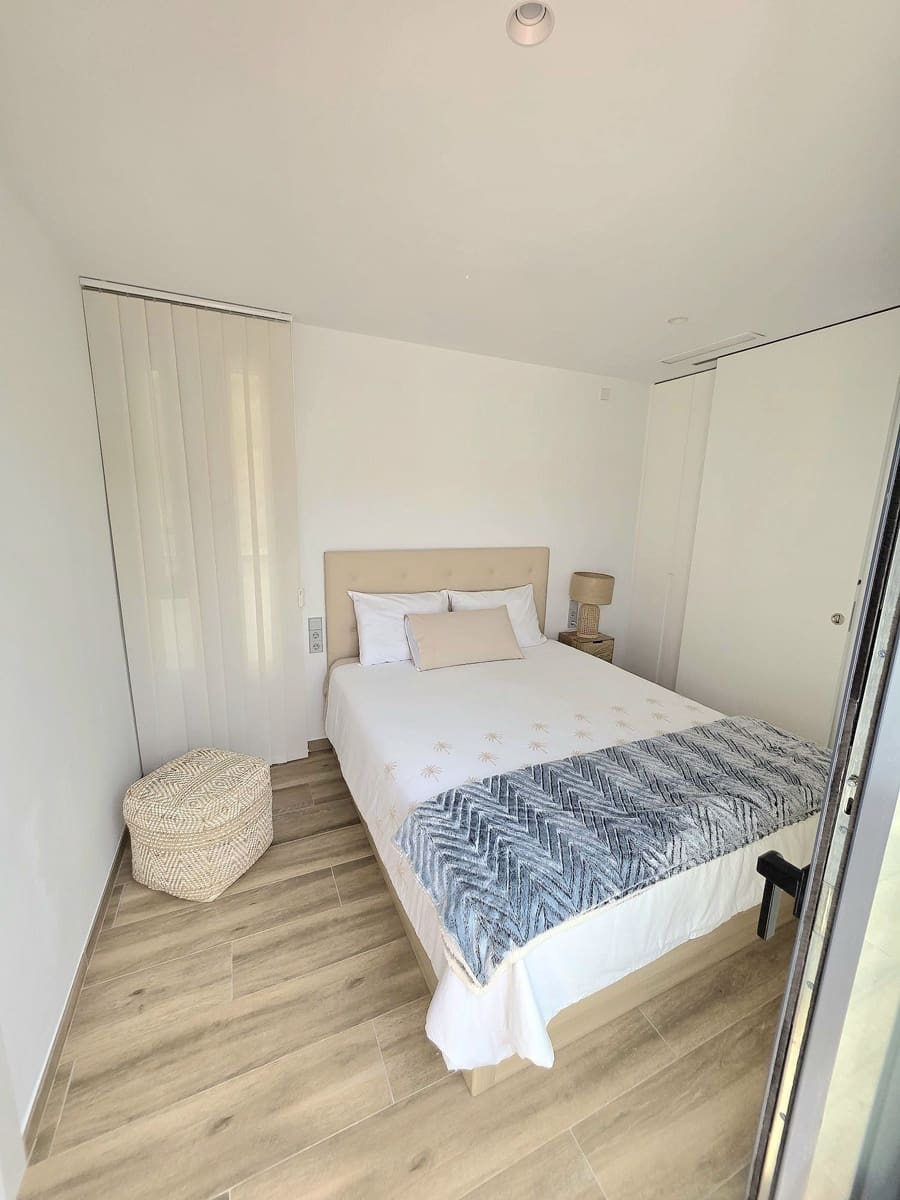 Chalet de 3 habitaciones en Monforte del Cid en venta con piscina garaje - 795.000 € (Ref: 10005080)