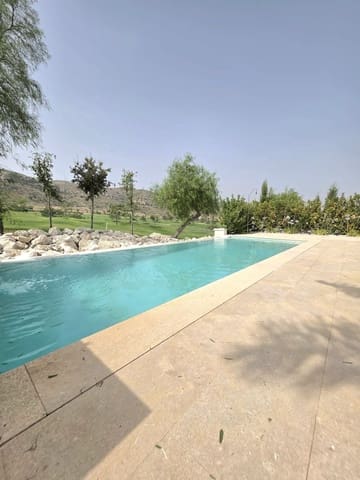Chalet de 3 habitaciones en Monforte del Cid en venta con piscina garaje - 795.000 € (Ref: 10005080)