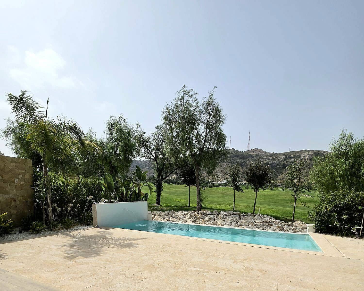 Chalet de 3 habitaciones en Monforte del Cid en venta con piscina garaje - 795.000 € (Ref: 10005080)