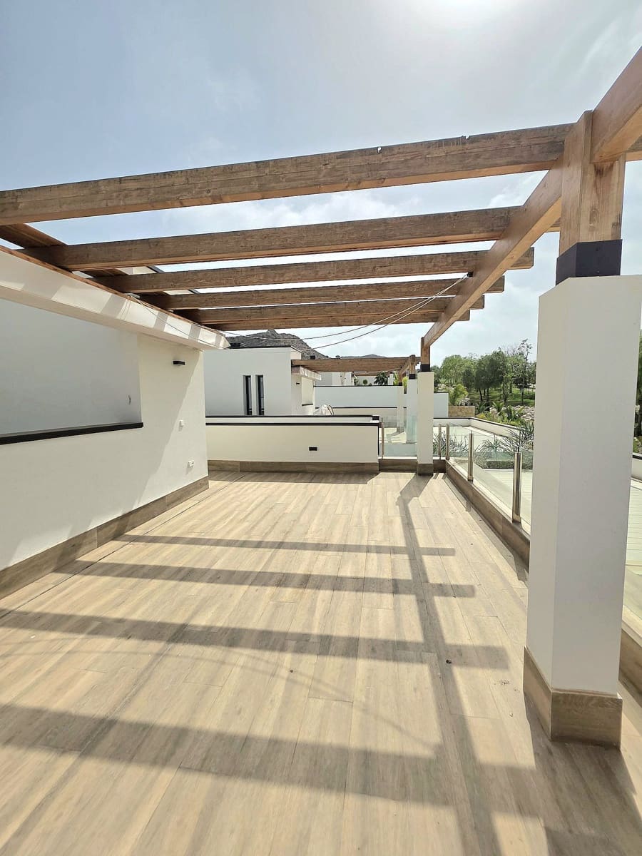 Chalet de 3 habitaciones en Monforte del Cid en venta con piscina garaje - 795.000 € (Ref: 10005080)