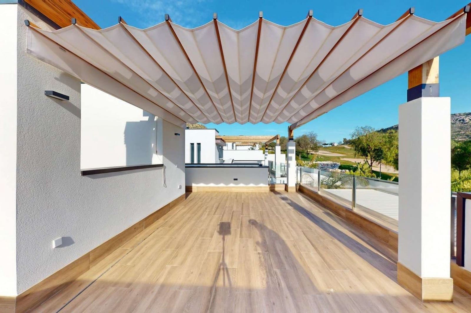 Chalet de 3 habitaciones en Monforte del Cid en venta con piscina garaje - 795.000 € (Ref: 10005080)