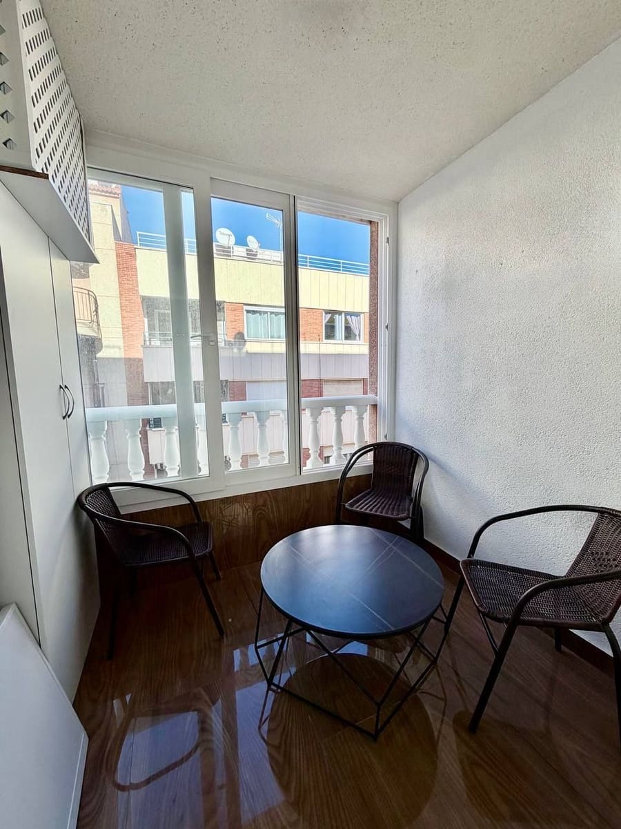 2 soverom Leilighet til salgs i Torrevieja - € 210 000 (Ref: 10005081)