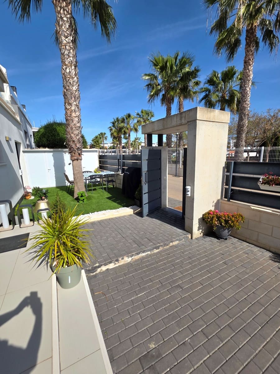 Pareado de 3 habitaciones en Orihuela en venta con piscina garaje - 504.900 € (Ref: 10005082)