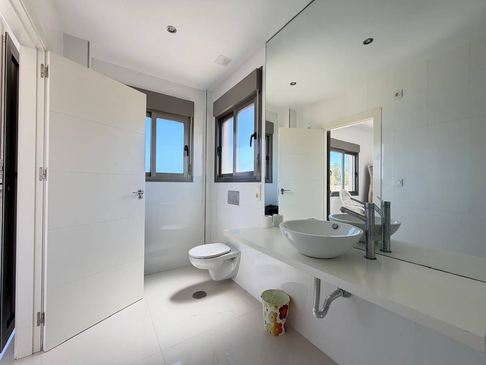 4 quarto Moradia para venda em Ciudad Quesada com piscina garagem - 420 000 € (Ref: 10005083)