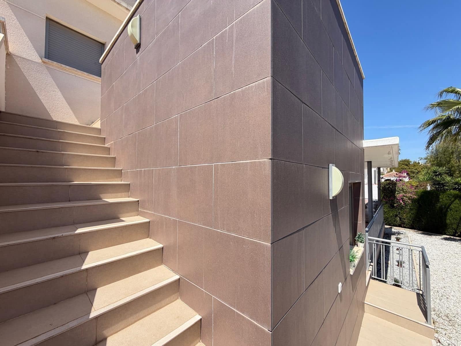 4 quarto Moradia para venda em Ciudad Quesada com piscina garagem - 420 000 € (Ref: 10005083)