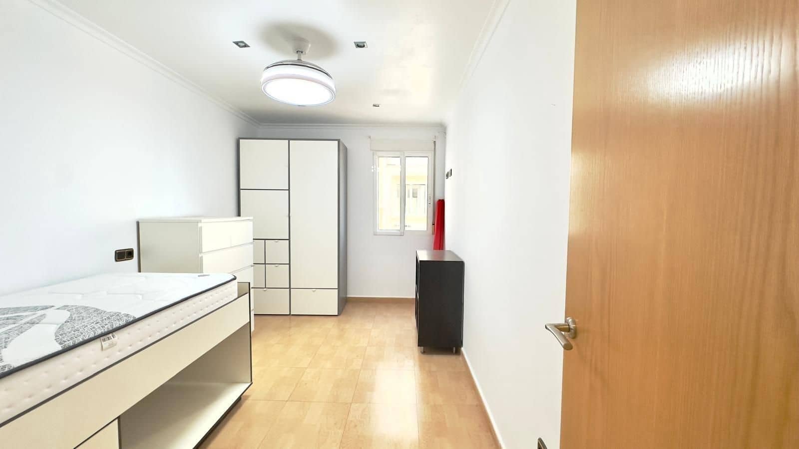 3 soveværelse Lejlighed til salg i Torrevieja - € 189.900 (Ref: 10005085)