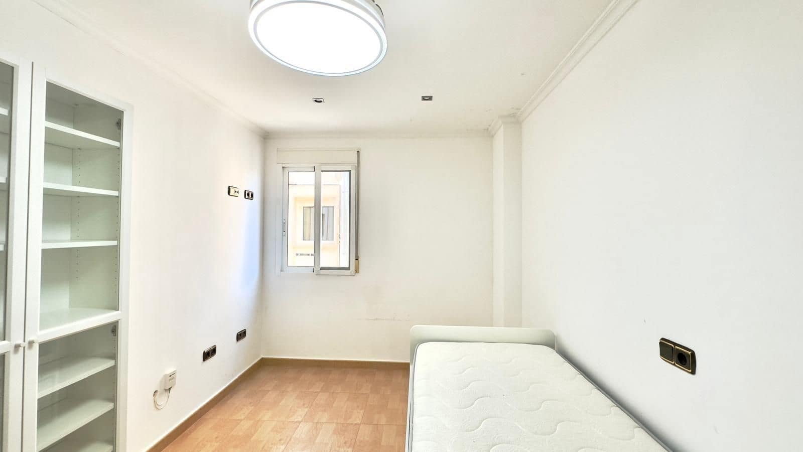 3 soveværelse Lejlighed til salg i Torrevieja - € 189.900 (Ref: 10005085)
