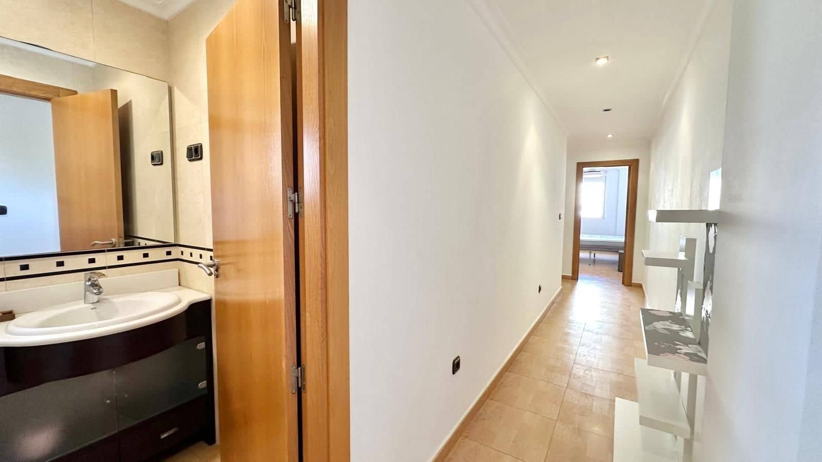 3 soveværelse Lejlighed til salg i Torrevieja - € 189.900 (Ref: 10005085)