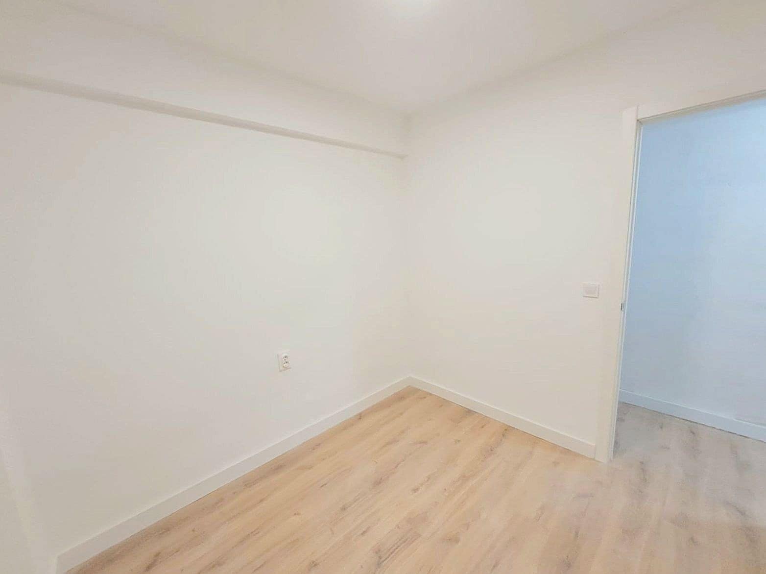 3 bedroom Apartment for sale in Torrevieja - € 130,000 (Ref: 10005086)