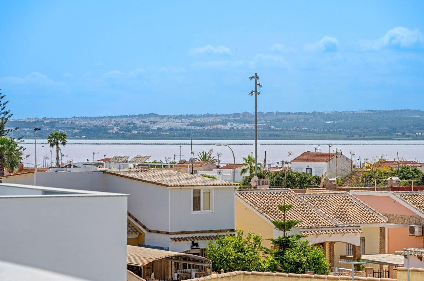 3 bedroom Villa for sale in Torrevieja with pool garage - € 479,000 (Ref: 10005087)