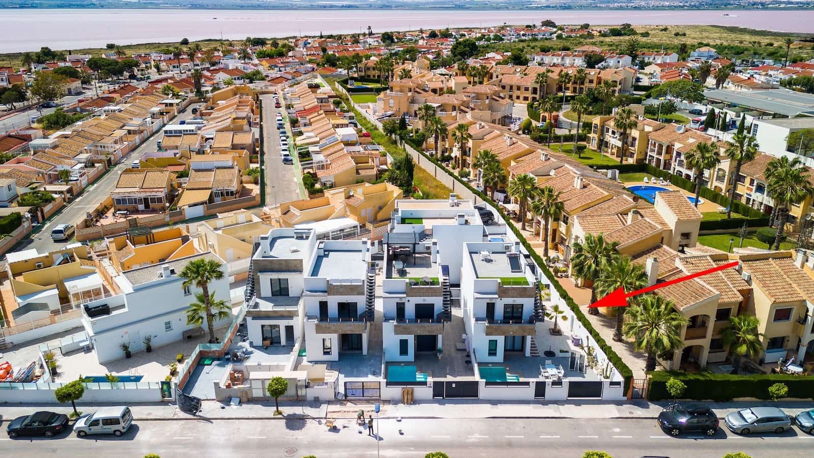 3 bedroom Villa for sale in Torrevieja with pool garage - € 479,000 (Ref: 10005087)