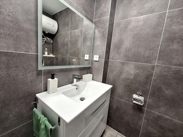 Studio à vendre à El Chaparral - La Siesta - La Torreta, Torrevieja - 109 000 € (Ref: 10005090)