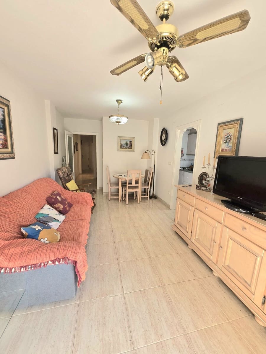 Apartamento de 3 habitaciones en Guardamar del Segura en venta - 217.000 € (Ref: 10005092)
