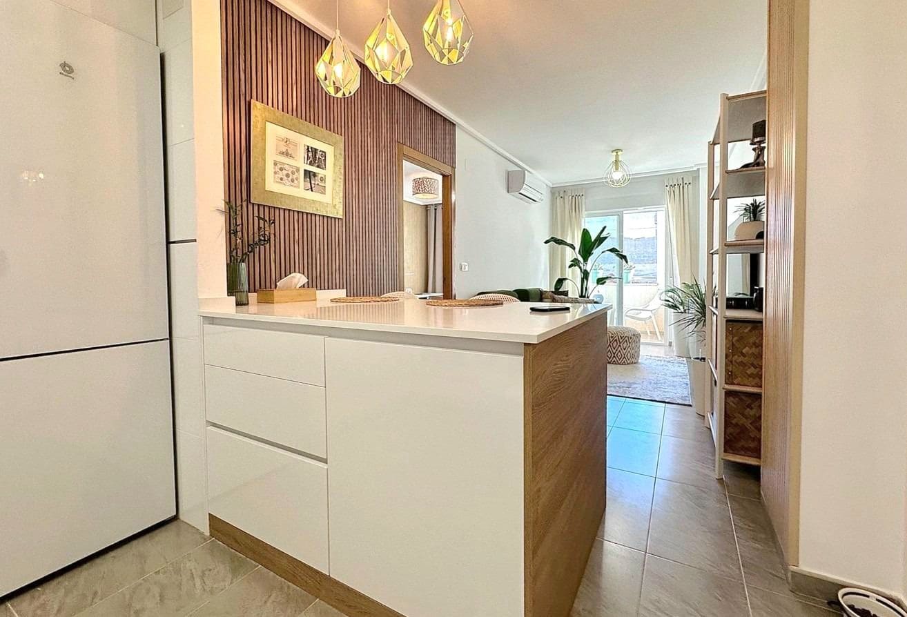 1 slaapkamer Appartement te koop in Torrevieja - € 145.000 (Ref: 10005094)