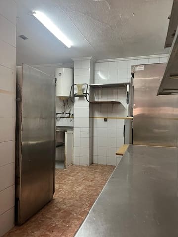 1 chambre Local Commercial à vendre à Antonio Machado, Torrevieja - 149 000 € (Ref: 10005096)