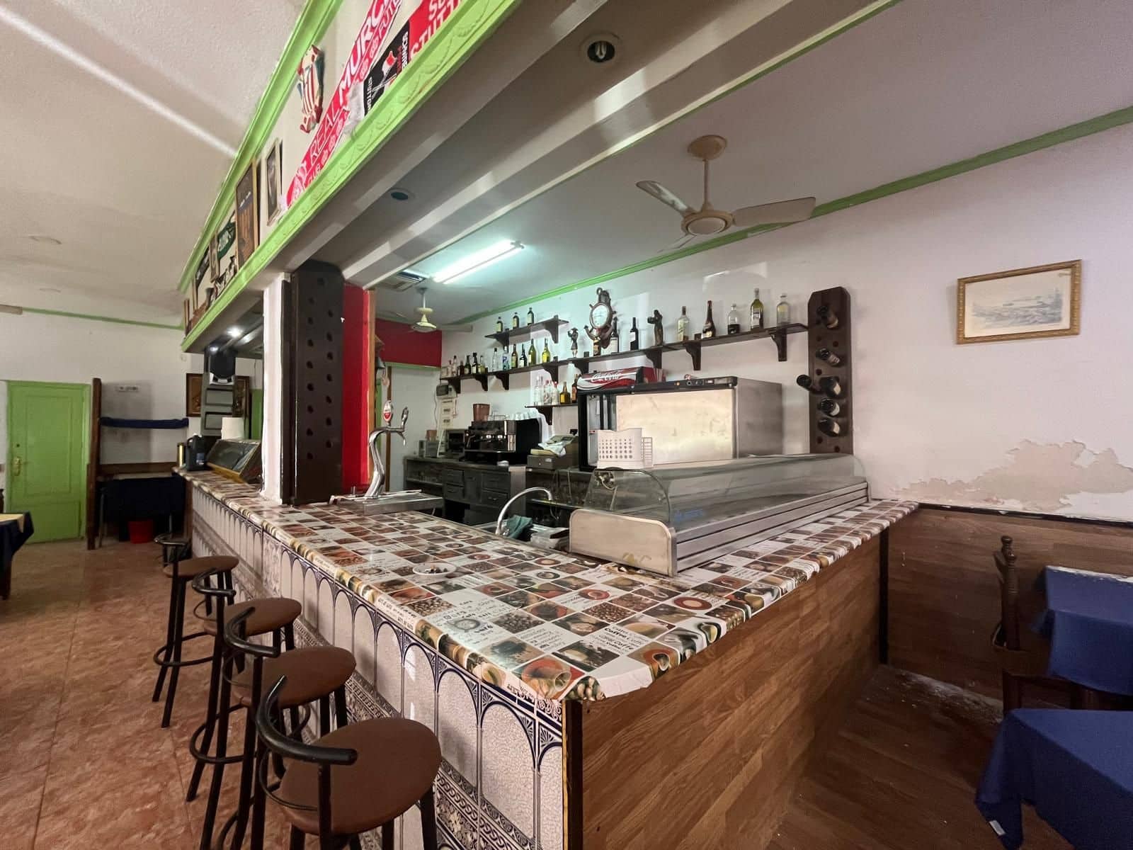 1 slaapkamer Commercieel te koop in Torrevieja - € 149.000 (Ref: 10005096)