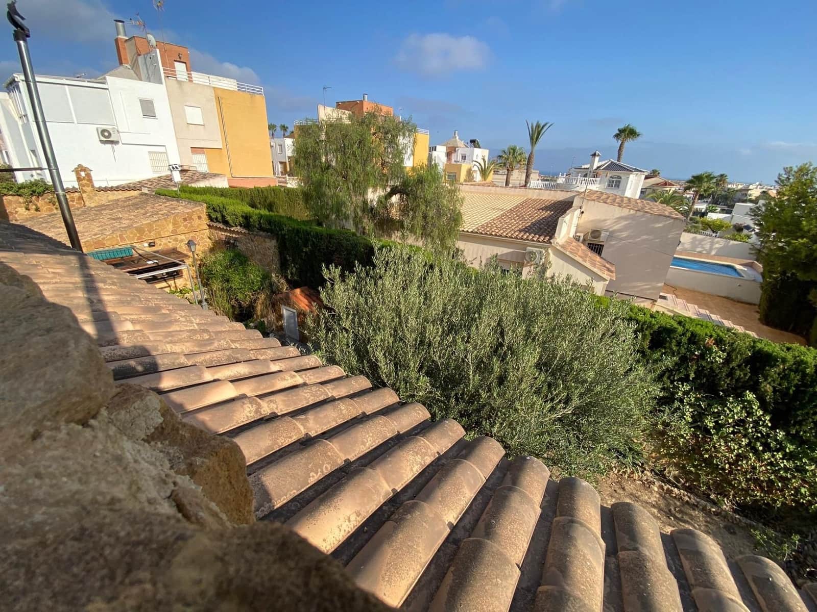 5 soveværelse Villa til salg i Orihuela Costa med swimmingpool garage - € 744.500 (Ref: 10005097)