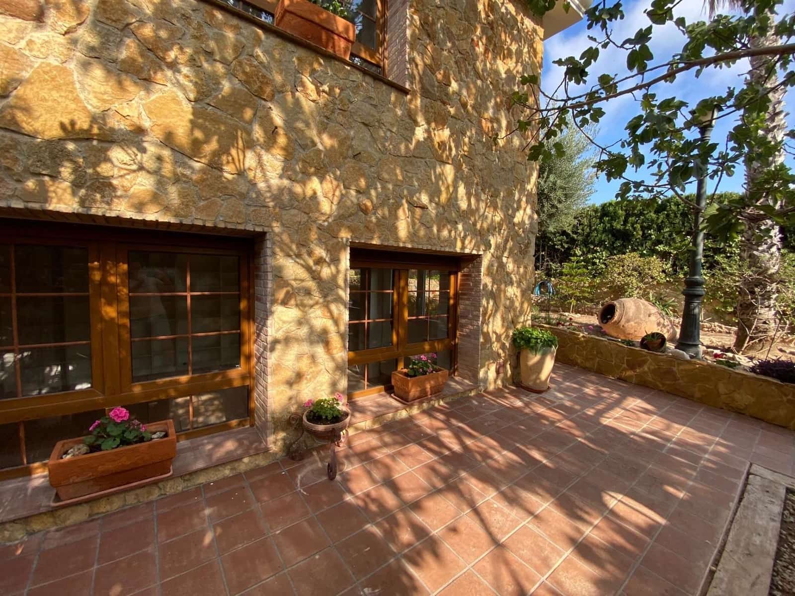 5 soveværelse Villa til salg i Orihuela Costa med swimmingpool garage - € 744.500 (Ref: 10005097)