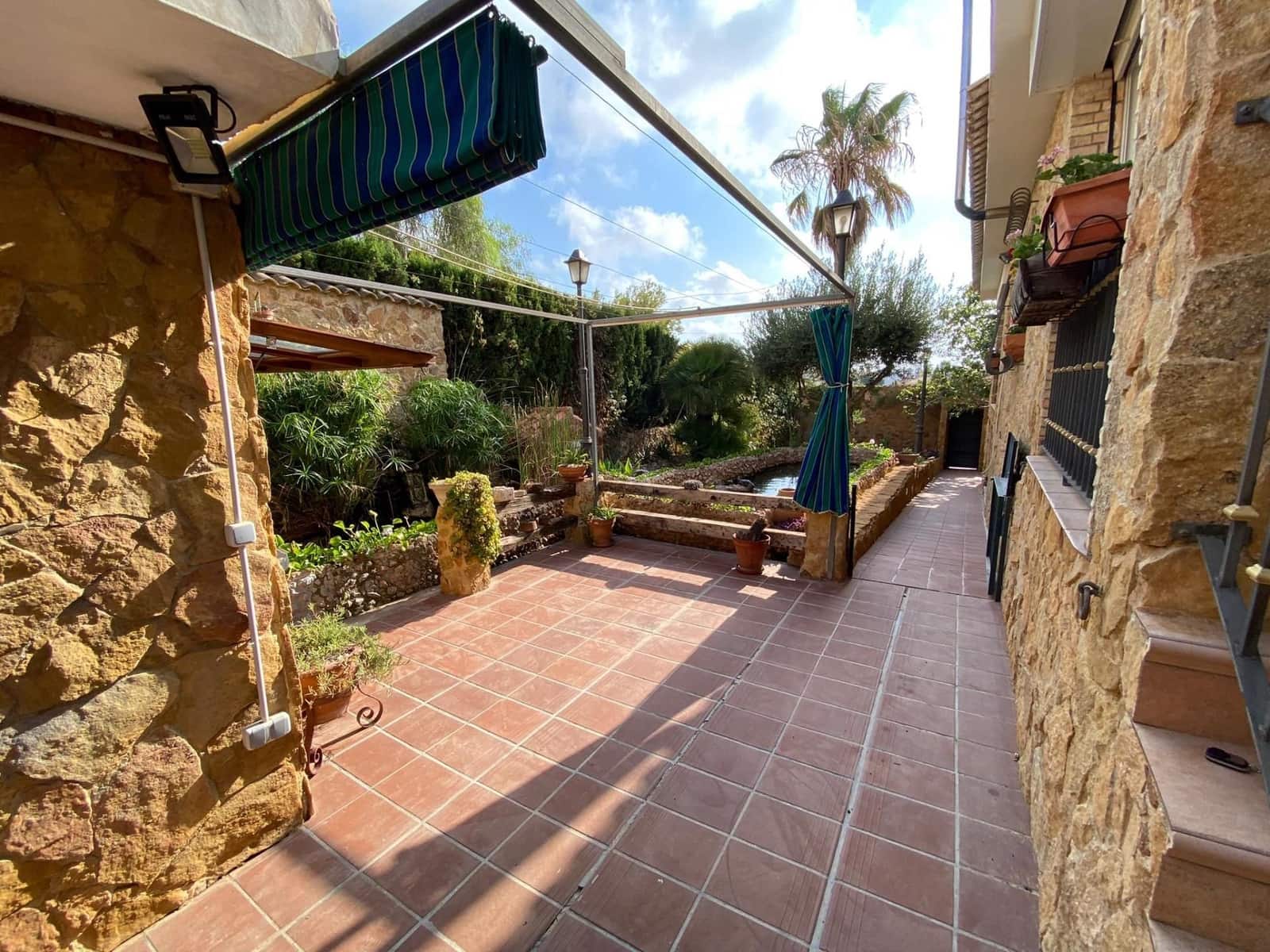 5 soveværelse Villa til salg i Orihuela Costa med swimmingpool garage - € 744.500 (Ref: 10005097)