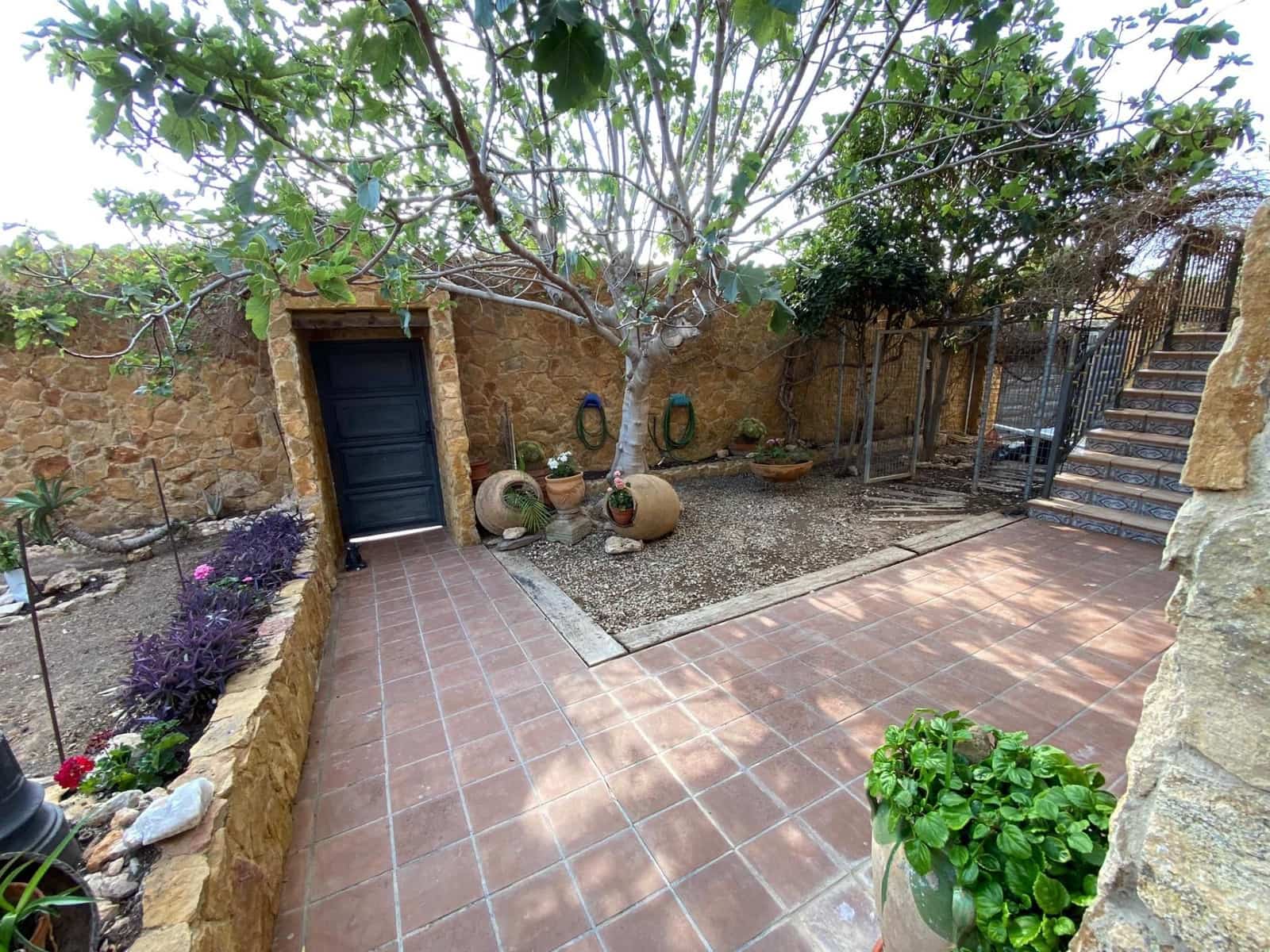 5 soveværelse Villa til salg i Orihuela Costa med swimmingpool garage - € 744.500 (Ref: 10005097)
