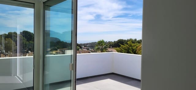 6 makuuhuone Huvila myytävänä paikassa Moravit - Cap Blanc, Teulada-Moraira mukana uima-altaan 
autotalli - 2 400 000 € (Ref: 10005099)